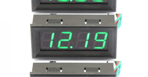 Multifunctional Clock Car Temperature Battery Voltage-Monitor//Voltmeter DC 12V